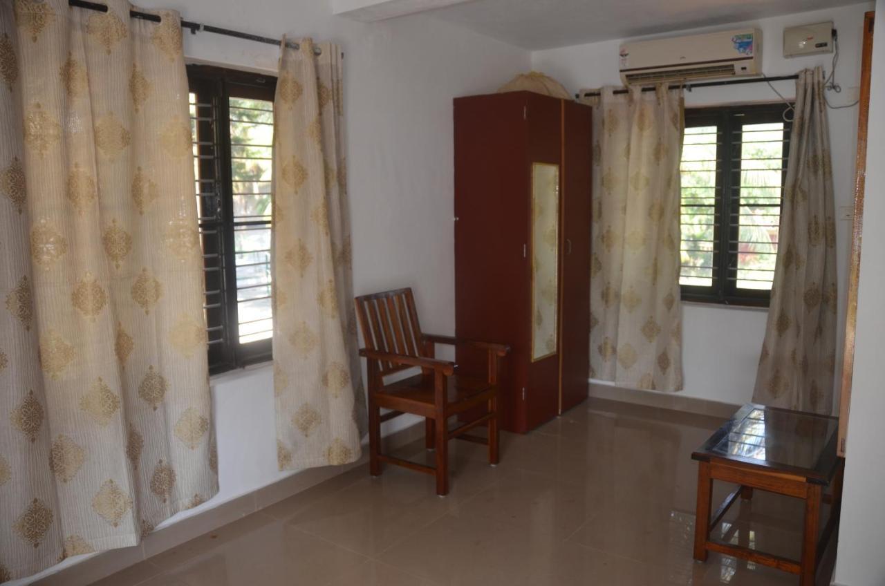 Arya Homestay Bougain Villa Gokarna  Ngoại thất bức ảnh