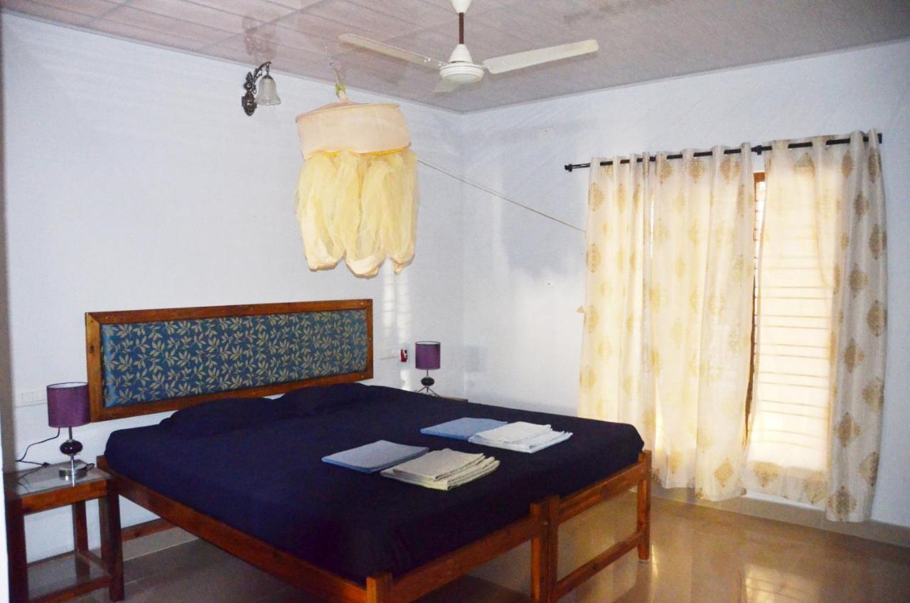 Arya Homestay Bougain Villa Gokarna  Ngoại thất bức ảnh
