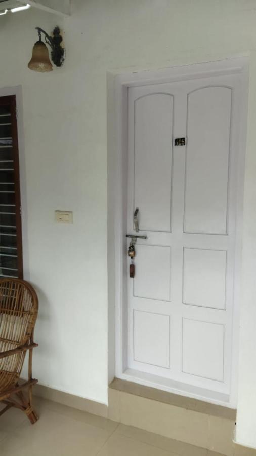 Arya Homestay Bougain Villa Gokarna  Ngoại thất bức ảnh