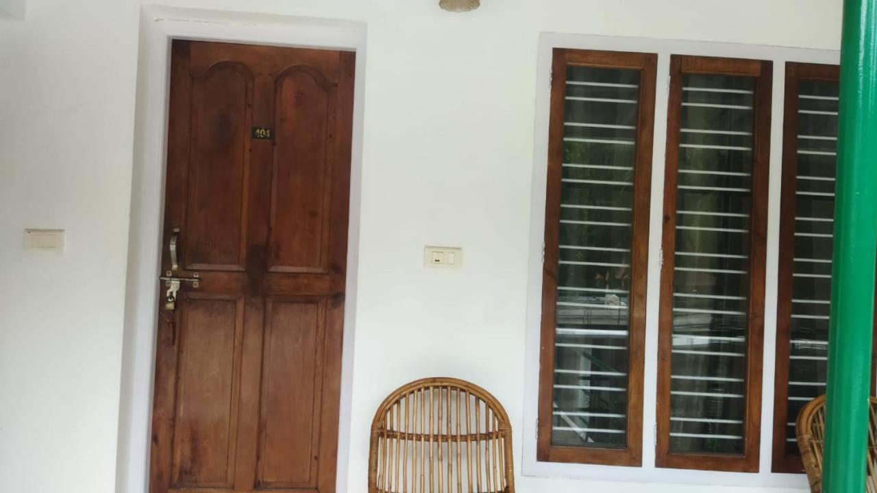 Arya Homestay Bougain Villa Gokarna  Ngoại thất bức ảnh